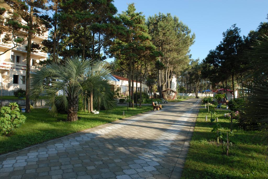 Kolkhida Resort & Spa Ureki Buitenkant foto