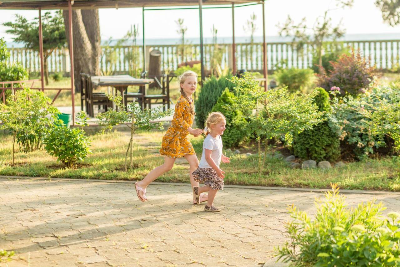 Kolkhida Resort & Spa Ureki Buitenkant foto
